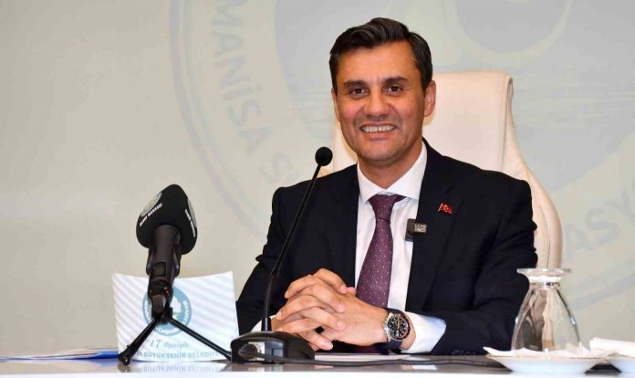 ferdi-zeyrek-kimdir-saglik-durumu-nasil-manisa-buyuksehir-belediye-baskani-ferdi-zeyreke-elektrik-carpti-17492461198889_2