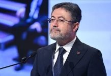 Bakan Yumaklı duyurdu: Zirai ilaçlar artık reçete ile satılacak