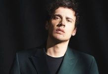 Şarkıcı Edis, gözaltına alındı