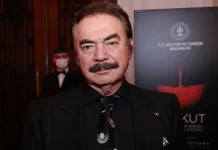 Orhan Gencebay hastaneye kaldırıldı