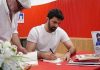 Oyuncu Engin Akyürek’ten alkış toplayan hareket!