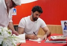 Oyuncu Engin Akyürek’ten alkış toplayan hareket!