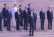 YAŞ toplantısı öncesi Anıtkabir ziyareti