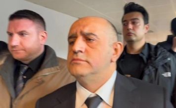 Aziz İhsan Aktaş’tan İmamoğlu iddiası: Makamı para için kullandı