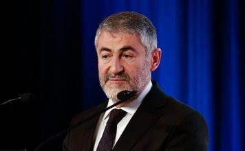 Mersin’de tansiyon yükseldi! Nebati kızdı, tansiyon yükseldi