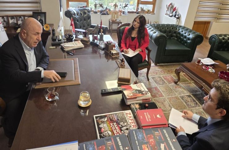 Ümit Özdağ’dan Mansur Yavaş’a şartlı yeşil ışık: Bir daha yapmam!
